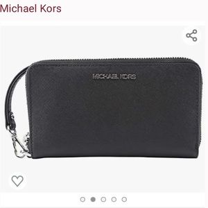 Michael Kors Jet Set Zip Around Phone Holder Wallet Wristlet Black